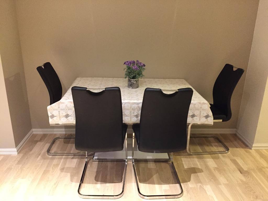 Erika'S Apartment Kalvåg المظهر الخارجي الصورة